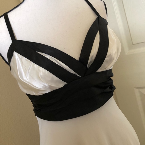 SEXY MISTRESS 🔥 B&W dress - Picture 3 of 6